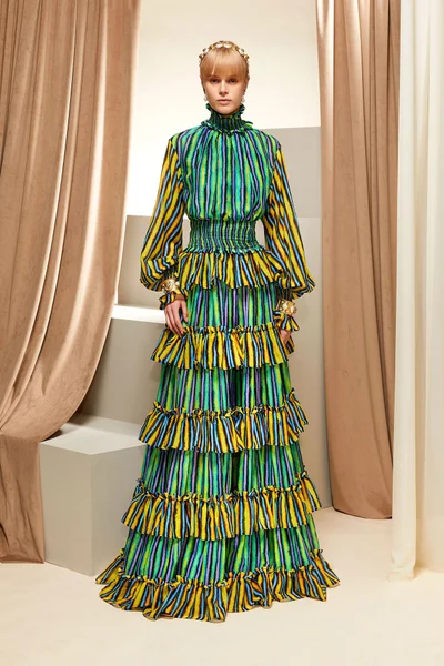 Look 69